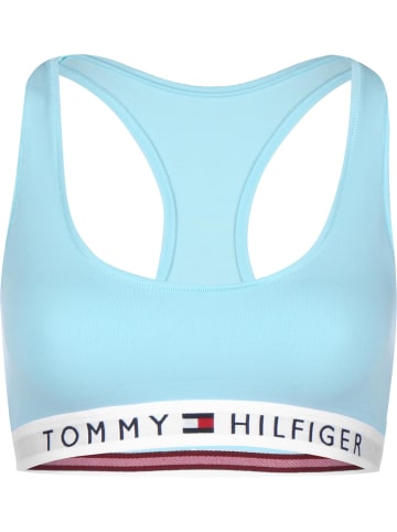 Tommy Hilfiger BHs in cryo ice