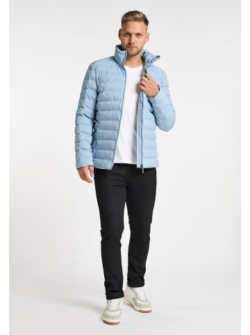 MO Wattierte Winterjacke in Hellblau