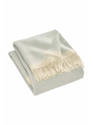 Hessnatur Hessnatur Plaid JONNE aus reiner Bio-Lambswool in eisgrün