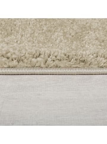 KADIMA DESIGN Strapazierfähiger und kuscheliger Hochflor-Teppich in Beige