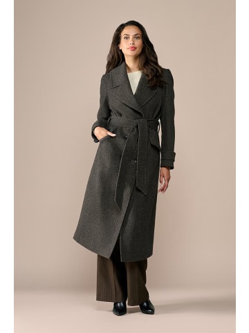 Mart Visser Chloe Brown Mantel