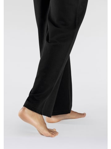 Bench Relaxhose in schwarz