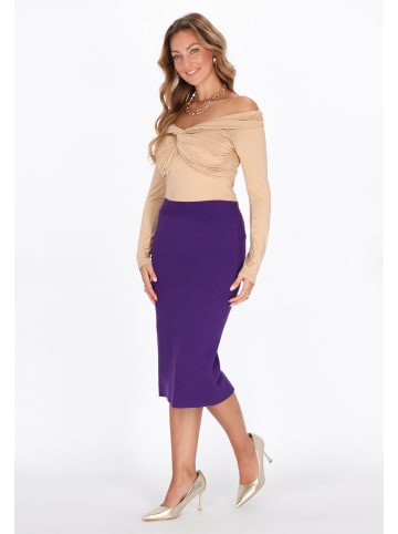 faina Women Skirt in purple