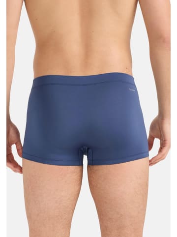 Adidas Sportswear Retro Short / Pant Active Micro Tech in Mehrfarbig
