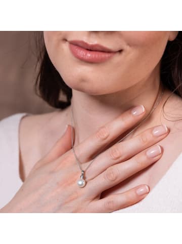 Lyomi 585/- Gold in weiß