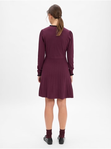 Marie Lund Strickkleid in aubergine - 0002