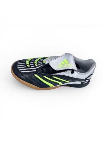 adidas Hallenschuhe Predator Sala IN in Grün