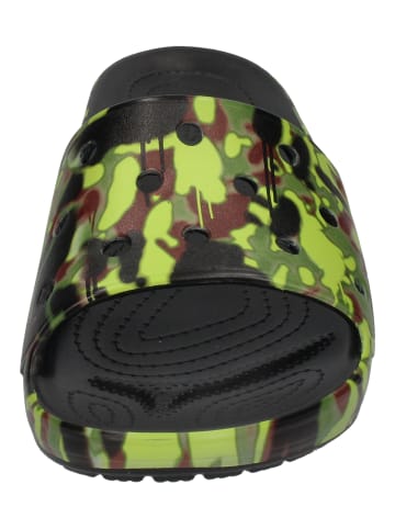 Crocs Pantoletten Classic Spray Camo Slide in schwarz