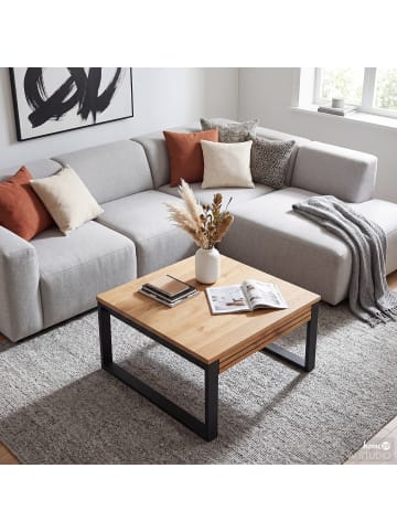 home24 Massiver Couchtisch Kelemu Typ B in Eiche