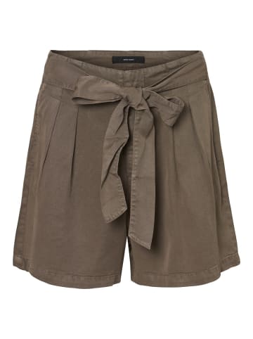 Vero Moda Short VMMIA comfort/relaxed in Braun