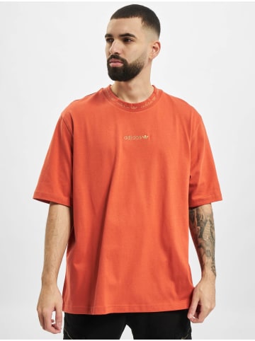 adidas T-Shirts in hazy copper