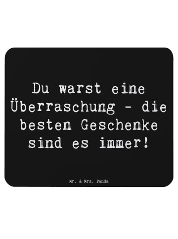 Mr. & Mrs. Panda Mauspad Überraschung Adoptivkind mit Spruch in Schwarz