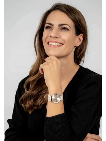 SURI FREY Armbanduhr SFY Molly in beige