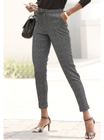 Vivance by Lascana Jogger Pants in schwarz-creme gemustert