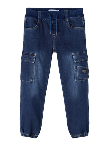 name it Cargojeans in dark blue denim