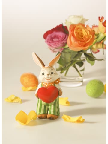 Goebel Figur " Hase - Von Herzen! " in Bunt
