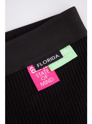 Coccodrillo Knielange Leggings in schwarz