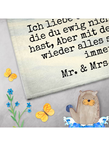 Mr. & Mrs. Panda Gästehandtücher Eisbär Umarmen Design mit Spruch in Weiß