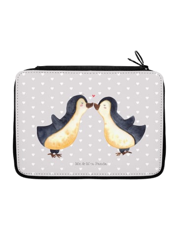 Mr. & Mrs. Panda Federmäppchen Pinguin Liebe ohne Spruch in Grau Pastell