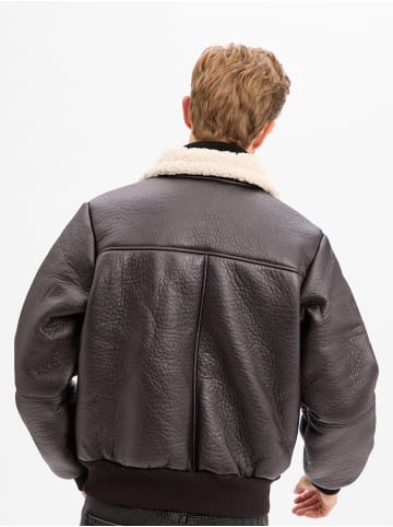 Alpha Industries Jacke in schwarz