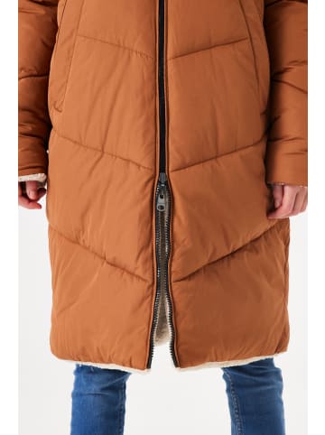 Garcia Wintermantel lang Teddyfell-Futter in nutmeg