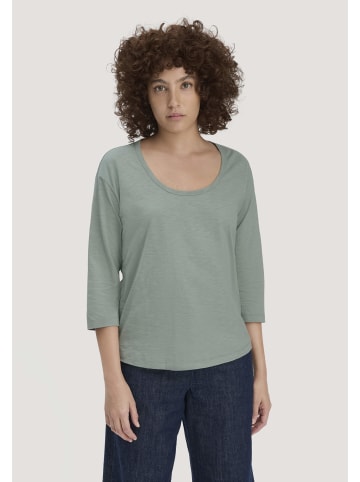 Hessnatur Longsleeve in mattgrün