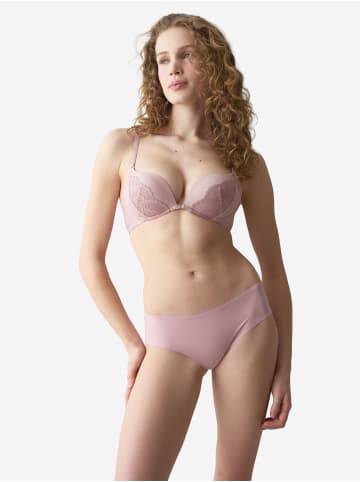Triumph Hipster Red Label Smart Invisible in SOPHIA