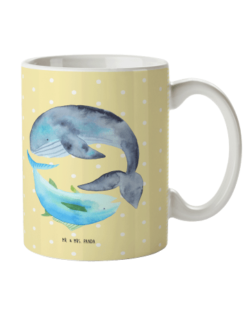 Mr. & Mrs. Panda Kindertasse Walfisch Thunfisch ohne Spruch in Gelb Pastell