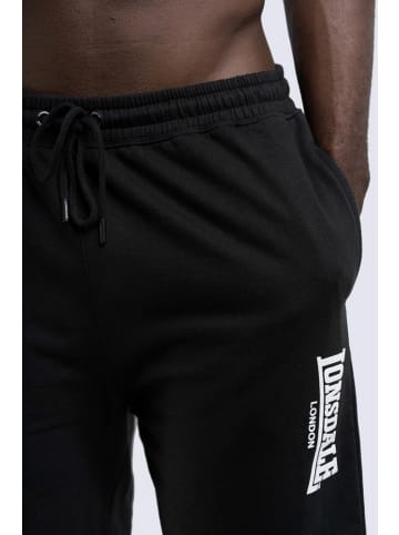 Lonsdale Short "Fringford" in Schwarz