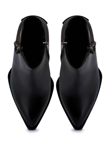 CESARE GASPARI Stiefelette in Schwarz