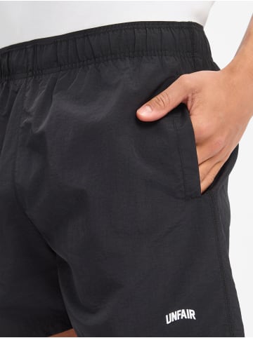 UNFAIR ATHLETICS Shorts in schwarz