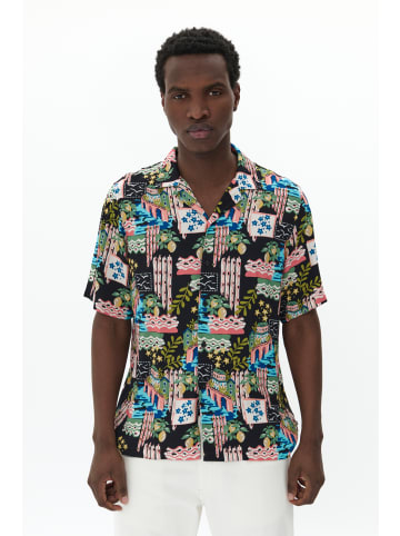 Matinique Kurzarmhemd MAklampo Gerade Passform in Black