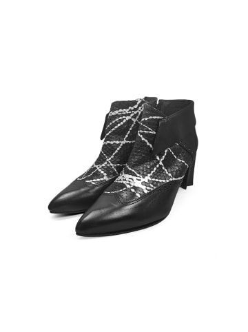 Tiggers Stiefelette in schwarz