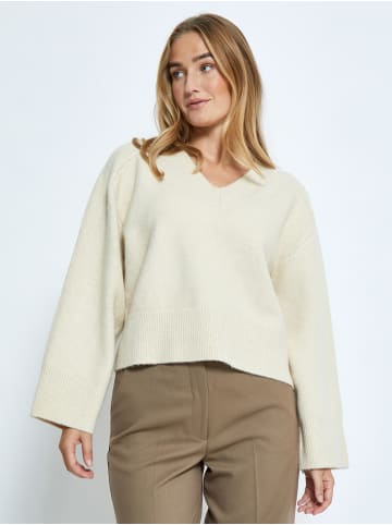 Peppercorn Pullover in Whitecap Grey