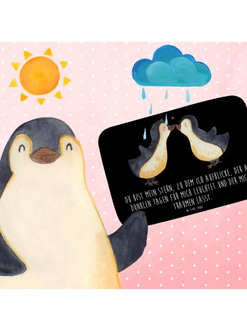 Mr. & Mrs. Panda Badematte Pinguin Liebe mit Spruch in Schwarz