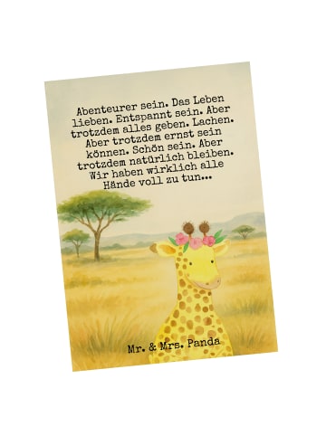 Mr. & Mrs. Panda Postkarte Giraffe Blumenkranz Design mit Spruch in Weiß