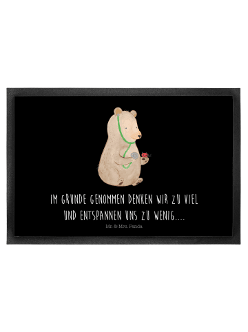 Mr. & Mrs. Panda Eingangsteppich Bär Arzt mit Spruch in Schwarz
