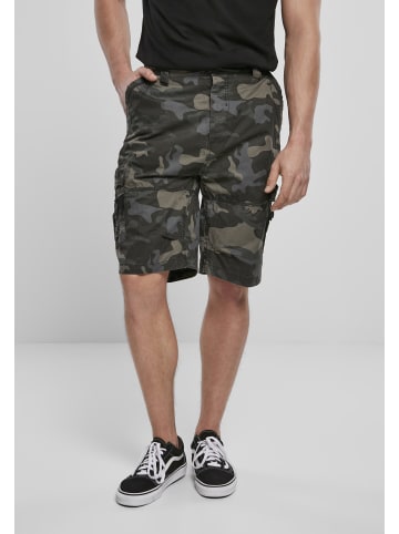Brandit Cargo Shorts in dark camo