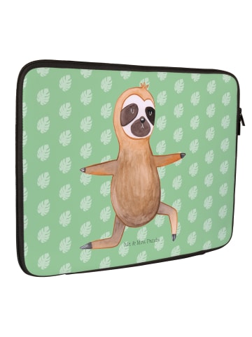 Mr. & Mrs. Panda Laptoptasche Faultier Yoga ohne Spruch in Tropengrün