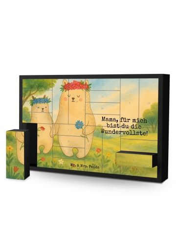 Mr. & Mrs. Panda Adventskalender Bären mit Blumenkranz Design mi... in Weiß