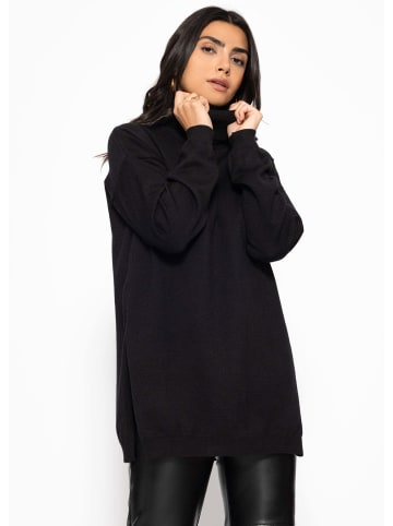 SASSYCLASSY Oversize Rollkragenpullover mit langen Seitenschlitzen in Schwarz