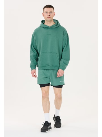 Virtus Shorts Zayne in 3205 Deep Sea