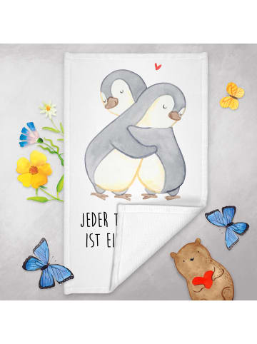 Mr. & Mrs. Panda handtuch gäste wc Pinguine Kuscheln mit Spruch in Weiß