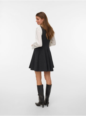 Vero Moda Kleid mit Schößchen in Dark Grey Melange