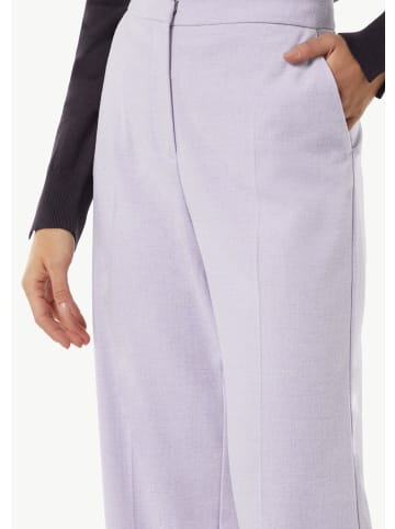 comma Hose lang in Lila
