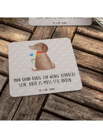 Mr. & Mrs. Panda Tischuntersetzer Hund Blume mit Spruch in Grau Pastell