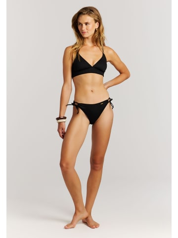 Protest " PRTCosta in True Black