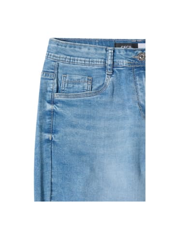 Cecil Capri in light blue washed