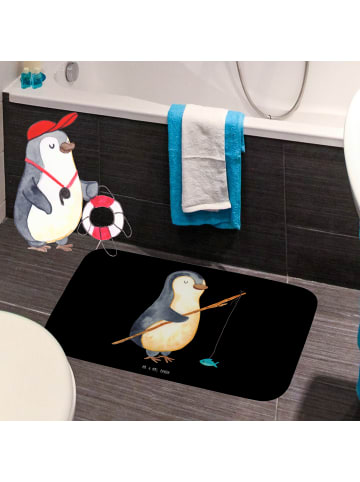 Mr. & Mrs. Panda Badteppich Pinguin Angler ohne Spruch in Schwarz