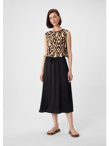 comma Rock in 9999_schwarz